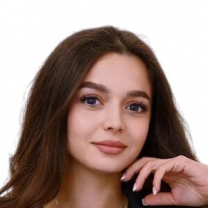Акрамова Эльмас Талятовна